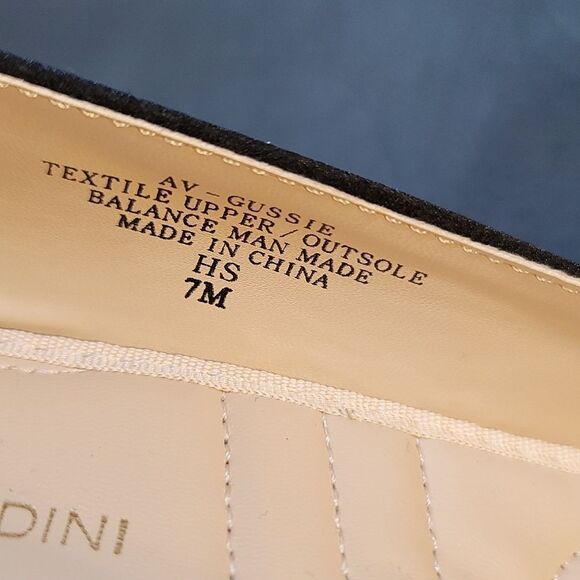 BRAND NEW BANDOLINO JEWEL STUDDED BOWNOT POINTED TOE PUMP - Picture 11 of 16